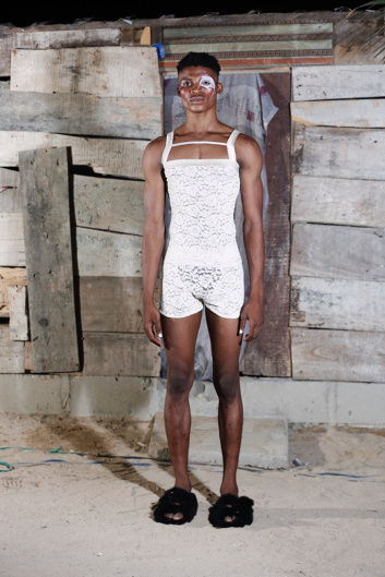Fotoservizio/FW 21-22/WOMEN/SFILATA/MAXIVIVE/DP2/2
