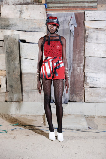Fotoservizio/FW 21-22/WOMEN/SFILATA/MAXIVIVE/DP2/39