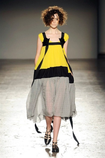 Fotoservizio/SS 2016/WOMEN/GRINKO/DP1/13