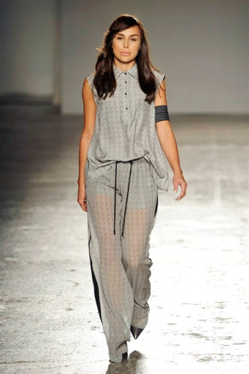 Fotoservizio/SS 2016/WOMEN/GRINKO/DP1/14