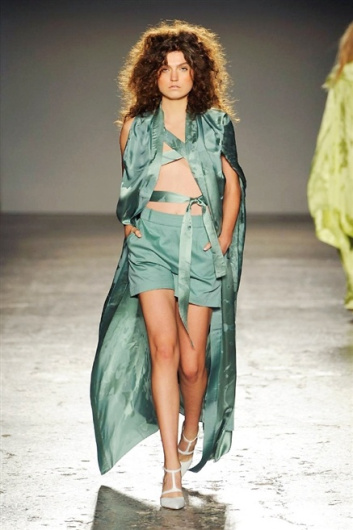 Fotoservizio/SS 2016/WOMEN/GRINKO/DP1/30