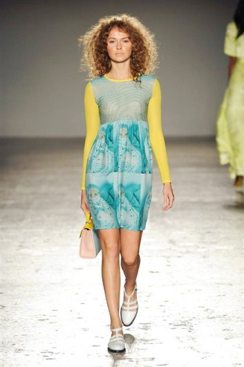 Fotoservizio/SS 2016/WOMEN/GRINKO/DP1/32