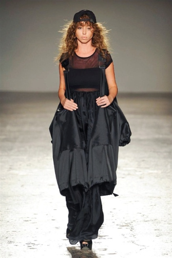 Fotoservizio/SS 2016/WOMEN/GRINKO/DP1/38