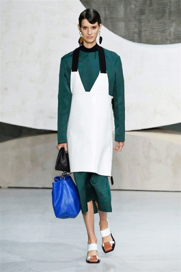 Fotoservizio/SS 2016/WOMEN/MARNI/DP1/0