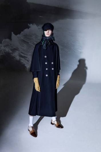 Fotoservizio/FW 21-22/WOMEN/PRESENTAZIONE/ROMEO GIGLI/DP2/0