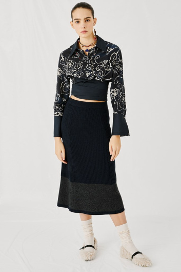 Fotoservizio/FW 21-22/WOMEN/PRESENTAZIONE/BEATRICE.B/DP2/24