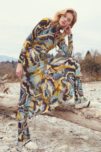 Fotoservizio/FW 21-22/WOMEN/PRESENTAZIONE/BEATRICE.B/DP2/32