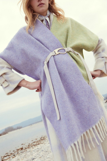 Fotoservizio/FW 21-22/WOMEN/PRESENTAZIONE/BEATRICE.B/DP2/33