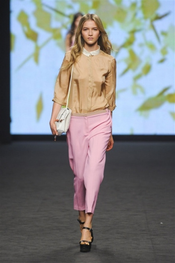 Fotoservizio/SS 2012/WOMEN/C'N'C COSTUME NATIONAL/24