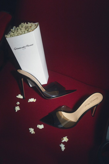 Fotoservizio/FW 21-22/WOMEN/PRESENTAZIONE/GIANVITO ROSSI/DP2/7