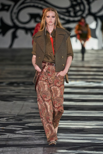 Fotoservizio/FW 21-22/WOMEN/SFILATA/ETRO/DP2/2