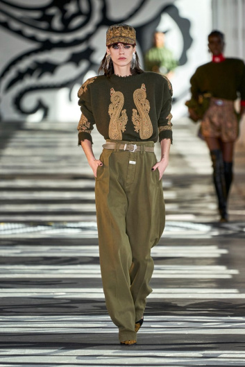 Fotoservizio/FW 21-22/WOMEN/SFILATA/ETRO/DP2/0