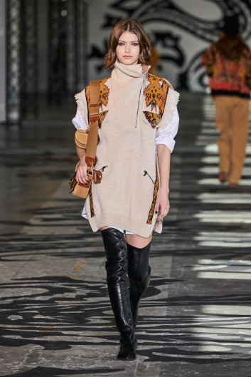 Fotoservizio/FW 21-22/WOMEN/SFILATA/ETRO/DP2/17