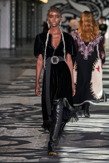 Fotoservizio/FW 21-22/WOMEN/SFILATA/ETRO/DP2/30