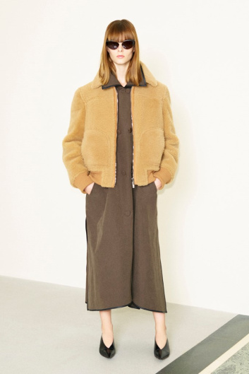 Fotoservizio/FW 21-22/WOMEN/SFILATA/TOD'S/DP2/13