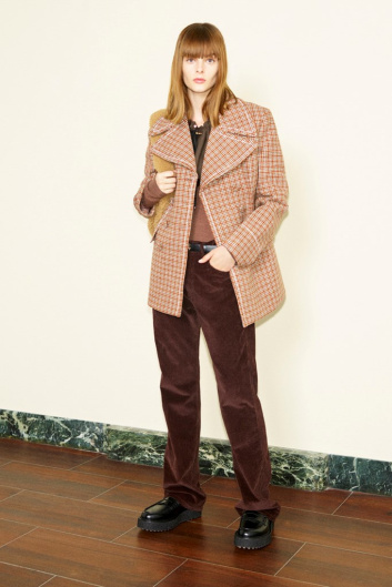 Fotoservizio/FW 21-22/WOMEN/SFILATA/TOD'S/DP2/17