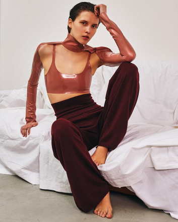 Fotoservizio/FW 21-22/WOMEN/SFILATA/ALESSANDRO VIGILANTE/DP2/14