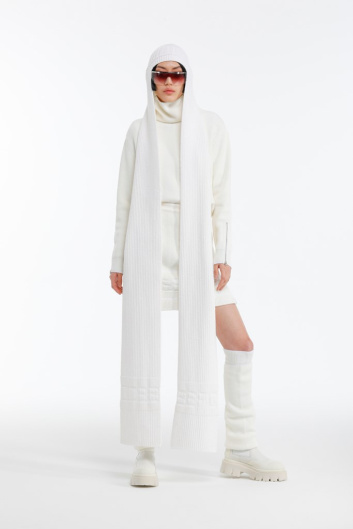 Fotoservizio/FW 21-22/WOMEN/PRESENTAZIONE/ICEBERG/DP2/0