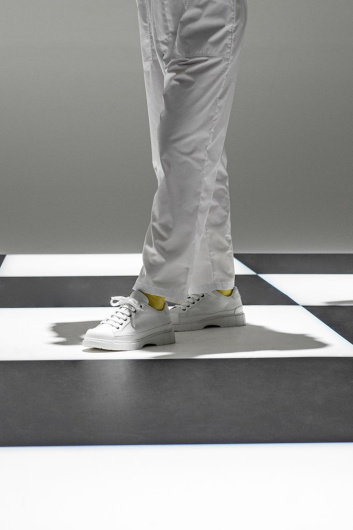 Fotoservizio/FW 21-22/WOMEN/PRESENTAZIONE/CAR SHOE/DP2/4