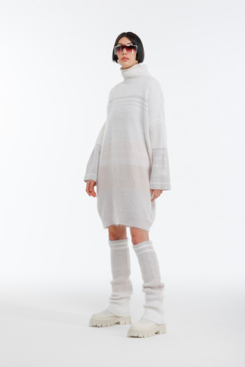 Fotoservizio/FW 21-22/WOMEN/PRESENTAZIONE/ICEBERG/DP2/8
