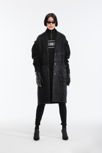 Fotoservizio/FW 21-22/WOMEN/PRESENTAZIONE/ICEBERG/DP2/16