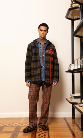 Fotoservizio/FW 21-22/WOMEN/PRESENTAZIONE/CHRISTIAN PELLIZZARI/DP2/24