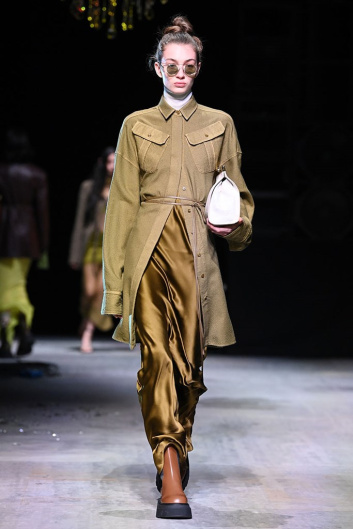 Fotoservizio/FW 21-22/WOMEN/SFILATA/SPORTMAX/DP2/22
