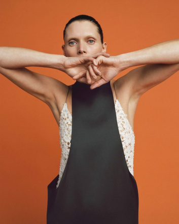 Fotoservizio/FW 21-22/WOMEN/SFILATA/GABRIELE COLANGELO/DP2/20