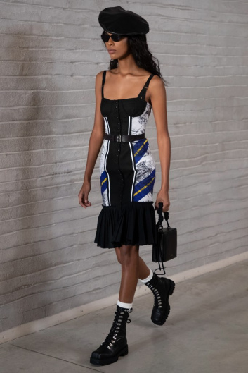 Fotoservizio/FW 21-22/WOMEN/SFILATA/PHILOSOPHY DI LORENZO SERAFINI/DP2/3