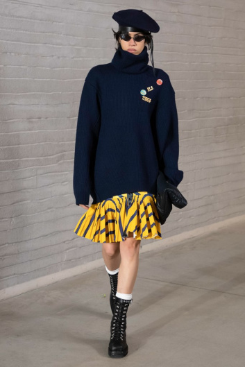 Fotoservizio/FW 21-22/WOMEN/SFILATA/PHILOSOPHY DI LORENZO SERAFINI/DP2/24