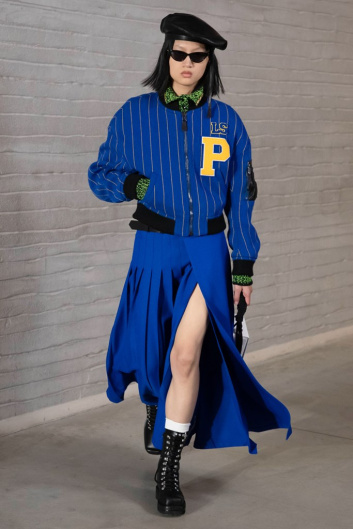 Fotoservizio/FW 21-22/WOMEN/SFILATA/PHILOSOPHY DI LORENZO SERAFINI/DP2/25