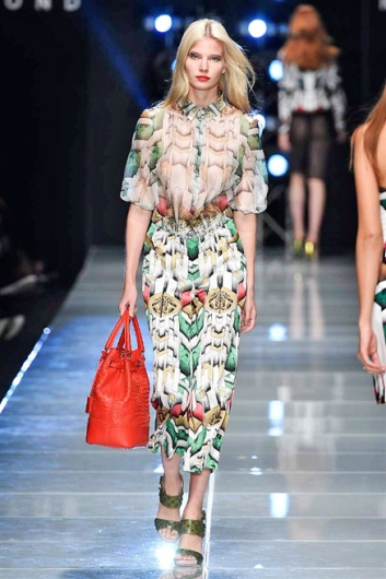 Fotoservizio/SS 2016/WOMEN/JOHN RICHMOND/DP1/15