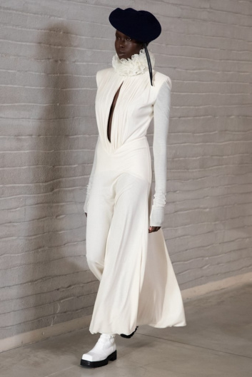 Fotoservizio/FW 21-22/WOMEN/SFILATA/PHILOSOPHY DI LORENZO SERAFINI/DP2/38