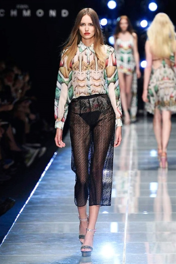 Fotoservizio/SS 2016/WOMEN/JOHN RICHMOND/DP1/17