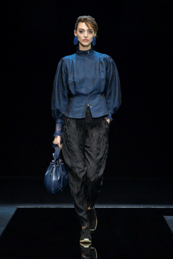 Fotoservizio/FW 21-22/WOMEN/SFILATA/GIORGIO ARMANI/DP2/19