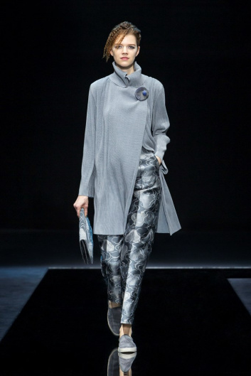 Fotoservizio/FW 21-22/WOMEN/SFILATA/GIORGIO ARMANI/DP2/29