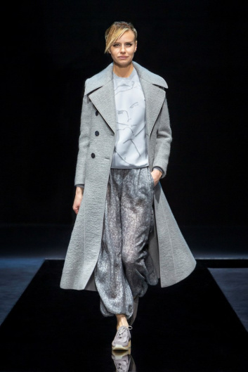 Fotoservizio/FW 21-22/WOMEN/SFILATA/GIORGIO ARMANI/DP2/31