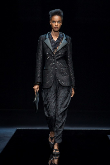 Fotoservizio/FW 21-22/WOMEN/SFILATA/GIORGIO ARMANI/DP2/40