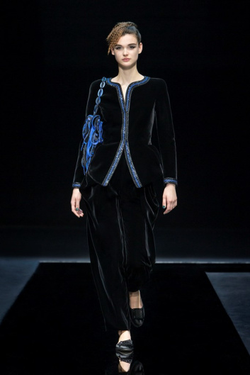 Fotoservizio/FW 21-22/WOMEN/SFILATA/GIORGIO ARMANI/DP2/48