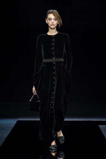 Fotoservizio/FW 21-22/WOMEN/SFILATA/GIORGIO ARMANI/DP2/45