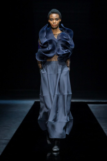 Fotoservizio/FW 21-22/WOMEN/SFILATA/GIORGIO ARMANI/DP2/64