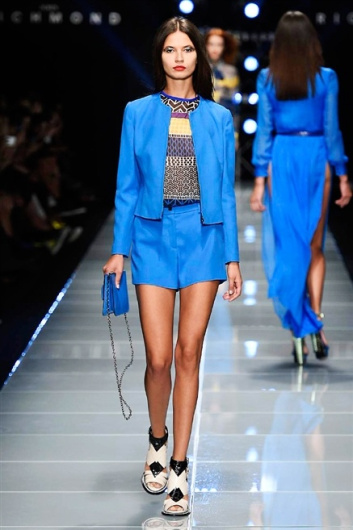 Fotoservizio/SS 2016/WOMEN/JOHN RICHMOND/DP1/32