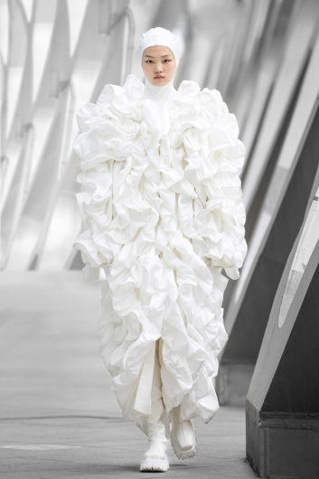 Fotoservizio/FW 21-22/WOMEN/SFILATA/ANNAKIKI/DP2/0
