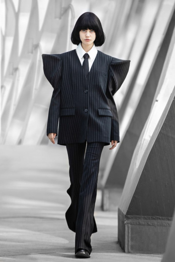 Fotoservizio/FW 21-22/WOMEN/SFILATA/ANNAKIKI/DP2/7