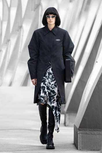 Fotoservizio/FW 21-22/WOMEN/SFILATA/ANNAKIKI/DP2/9