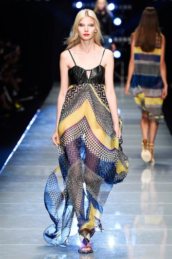 Fotoservizio/SS 2016/WOMEN/JOHN RICHMOND/DP1/35