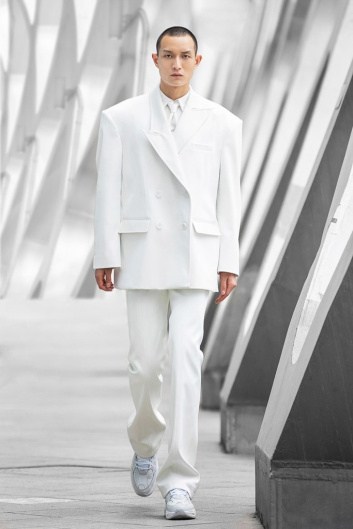 Fotoservizio/FW 21-22/WOMEN/SFILATA/ANNAKIKI/DP2/1