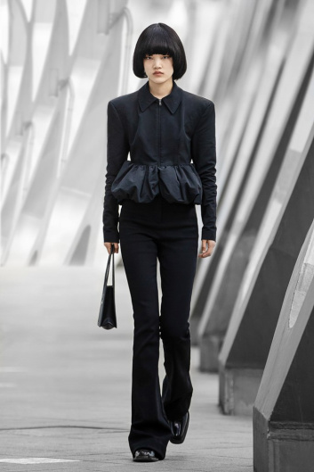 Fotoservizio/FW 21-22/WOMEN/SFILATA/ANNAKIKI/DP2/18
