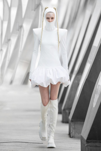 Fotoservizio/FW 21-22/WOMEN/SFILATA/ANNAKIKI/DP2/14