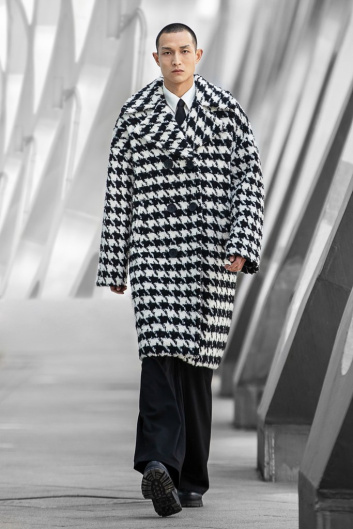 Fotoservizio/FW 21-22/WOMEN/SFILATA/ANNAKIKI/DP2/25